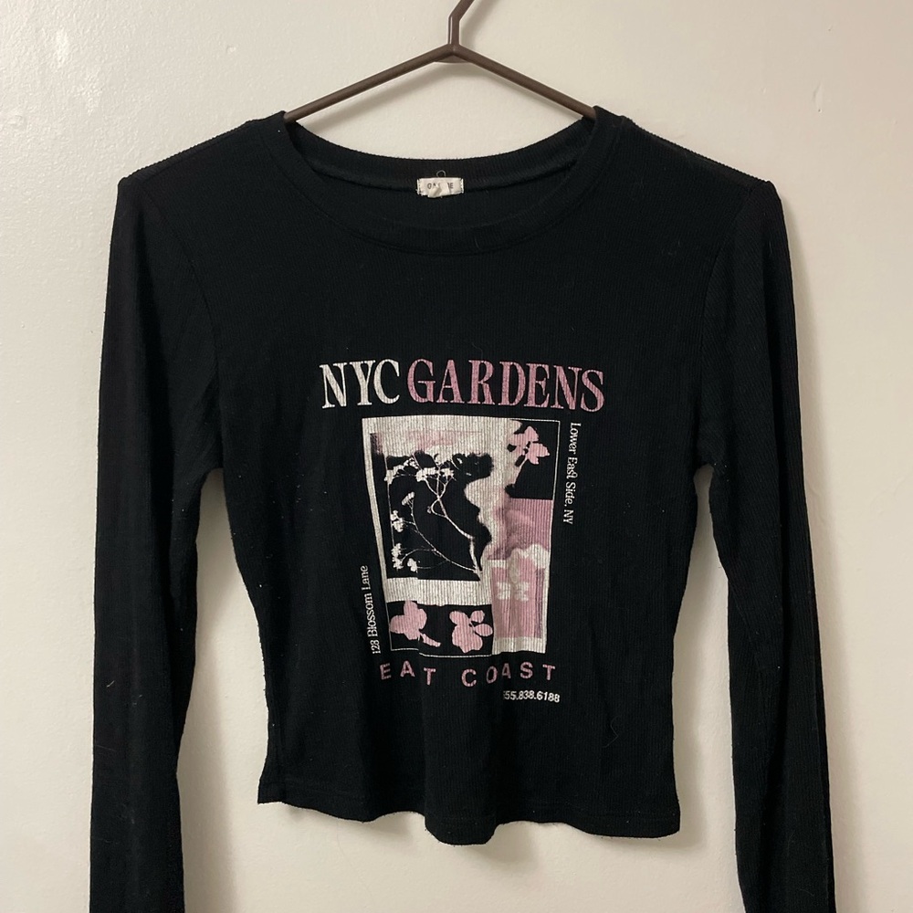 Garage Black Long-Sleeve NYC Gardens Graphic Tee with Pink Print